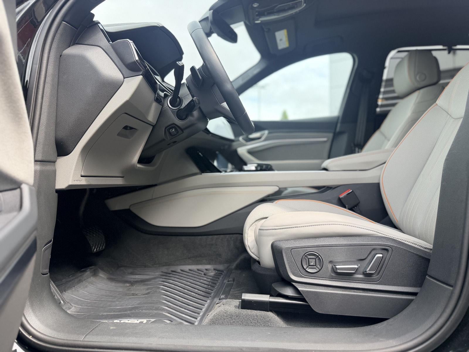 2024 Audi Q8 e-tron Prestige