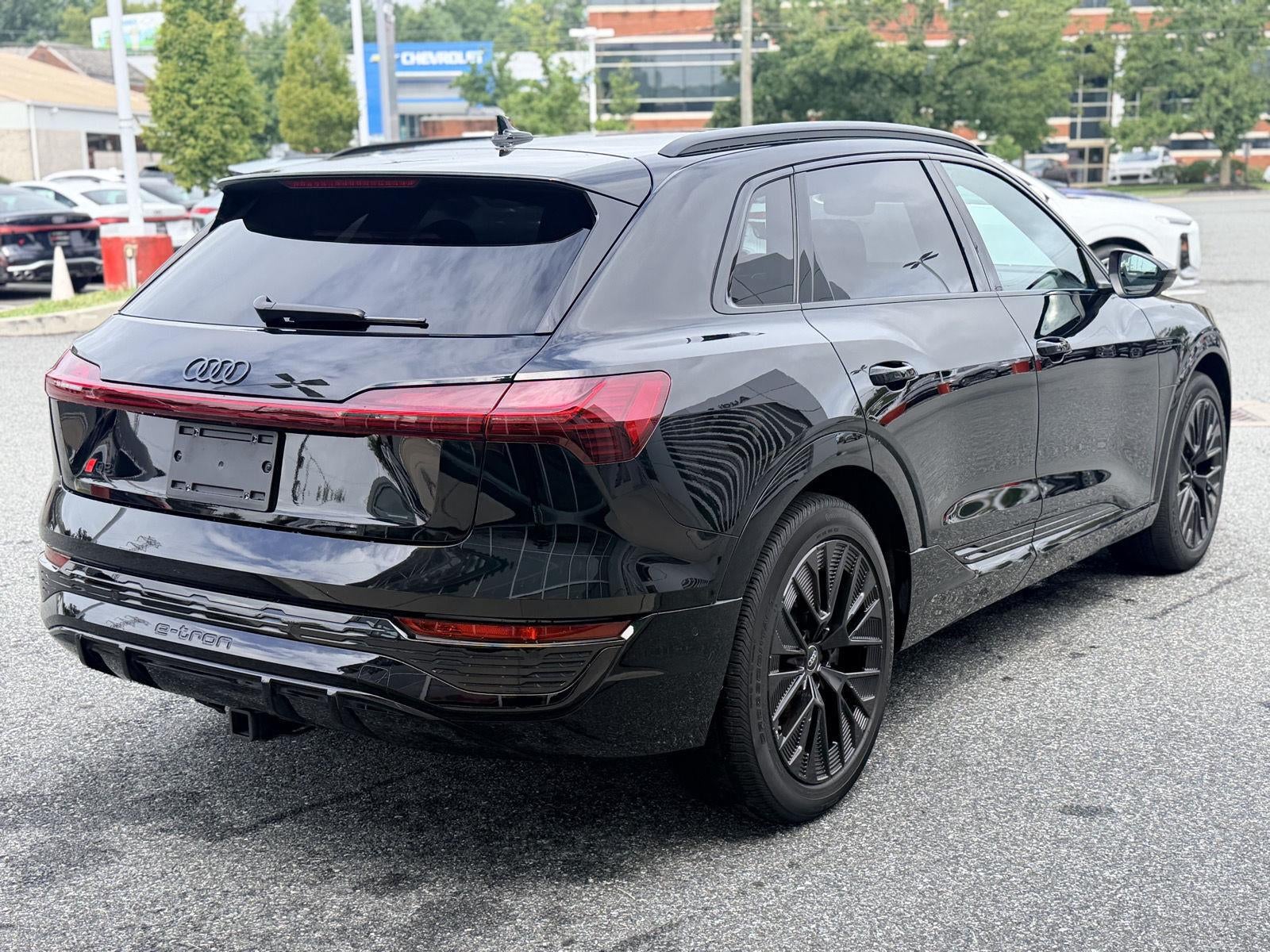 2024 Audi Q8 e-tron Prestige