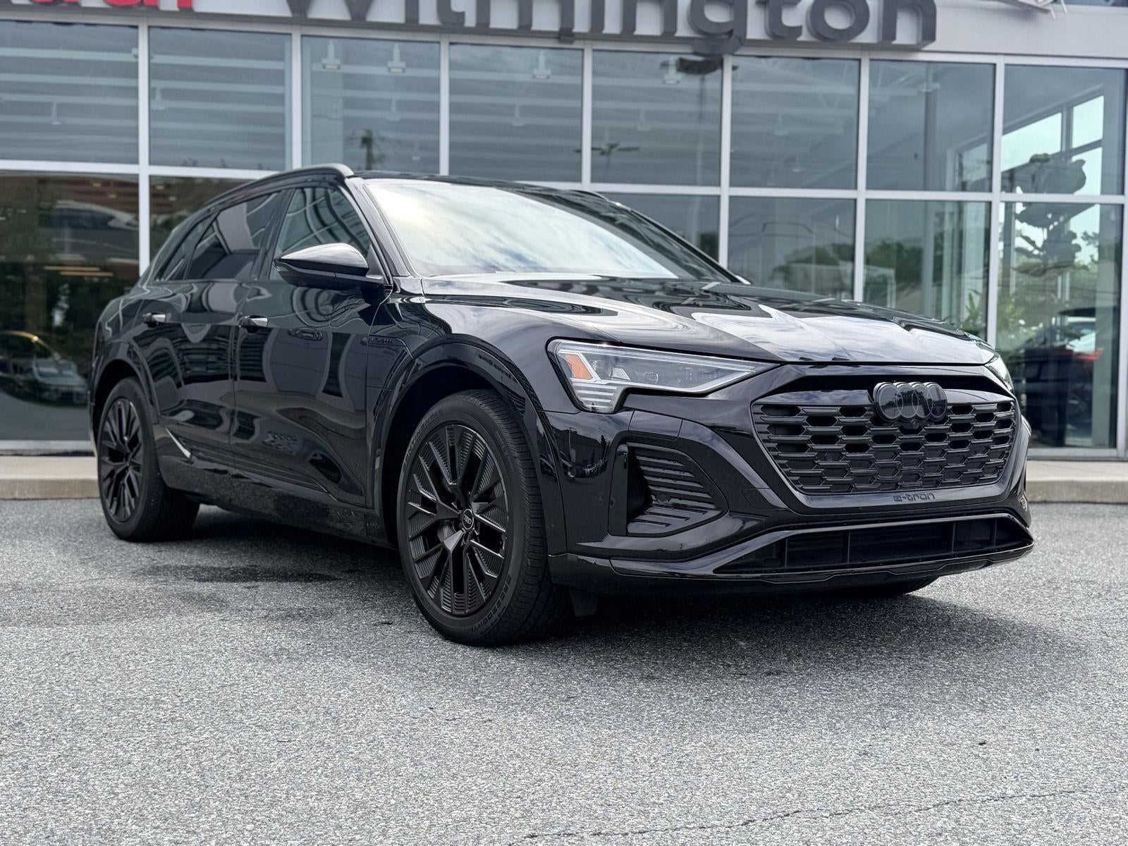 2024 Audi Q8 e-tron Prestige