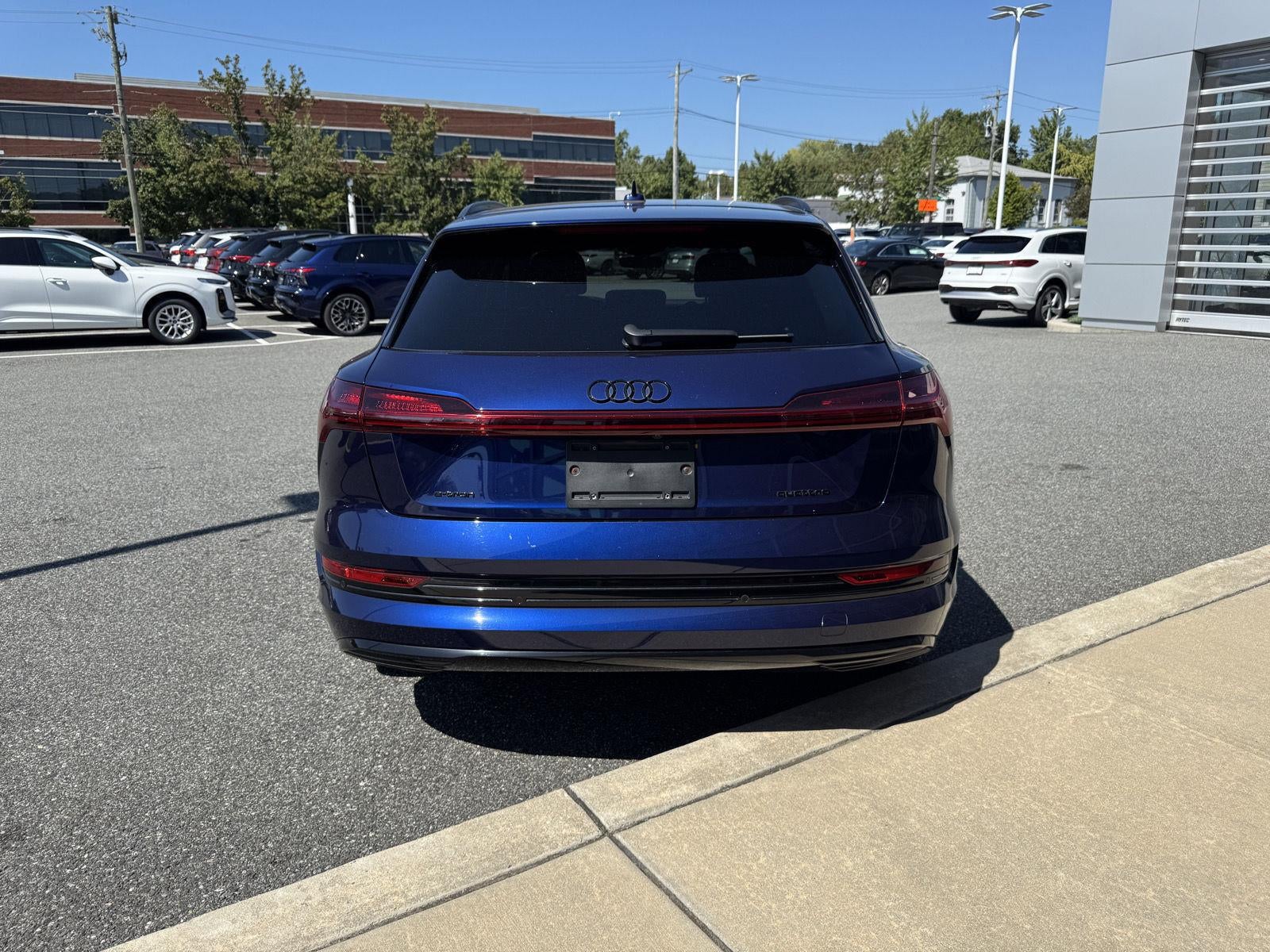 2022 Audi e-tron Premium