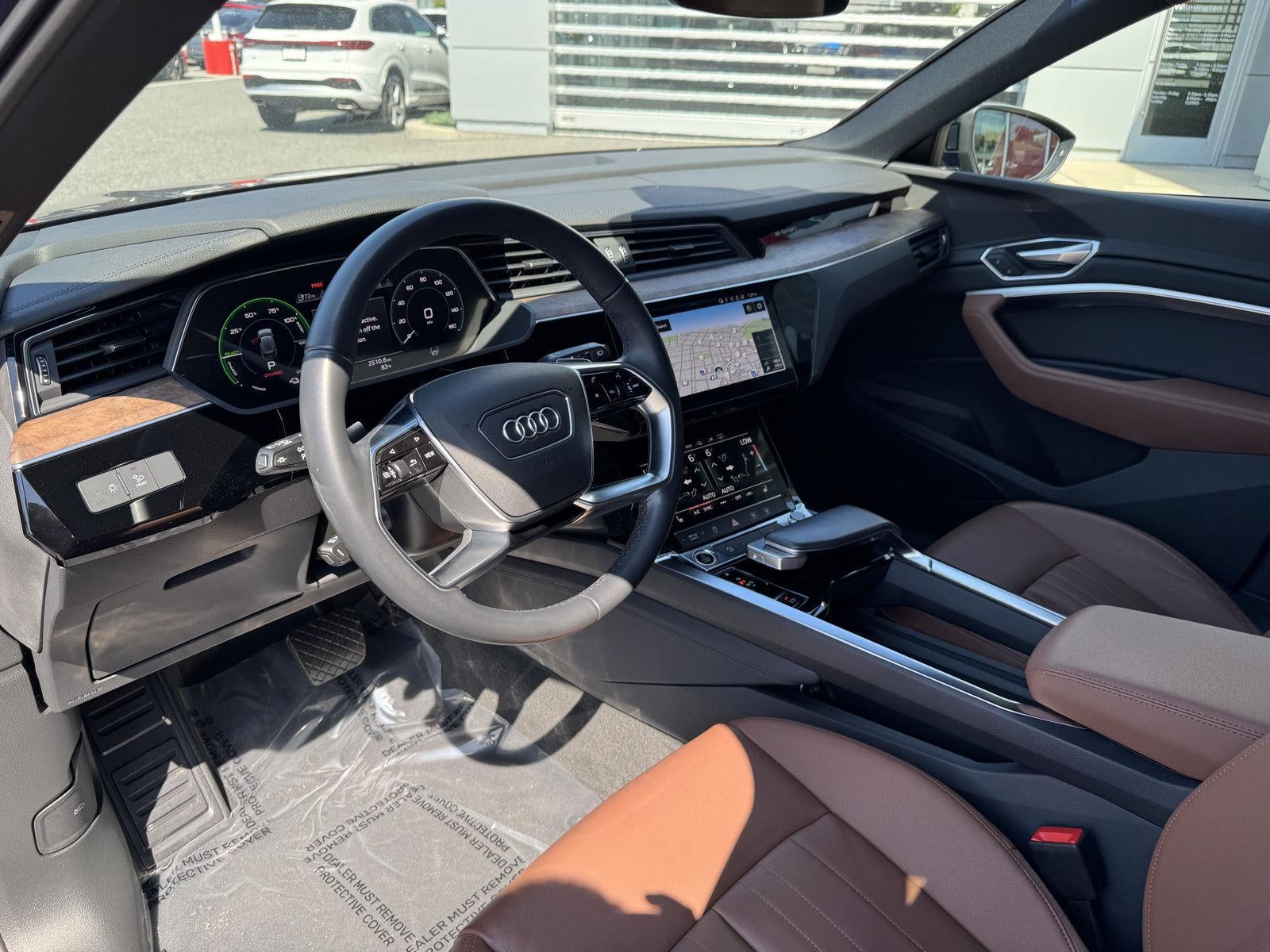 2022 Audi e-tron Premium