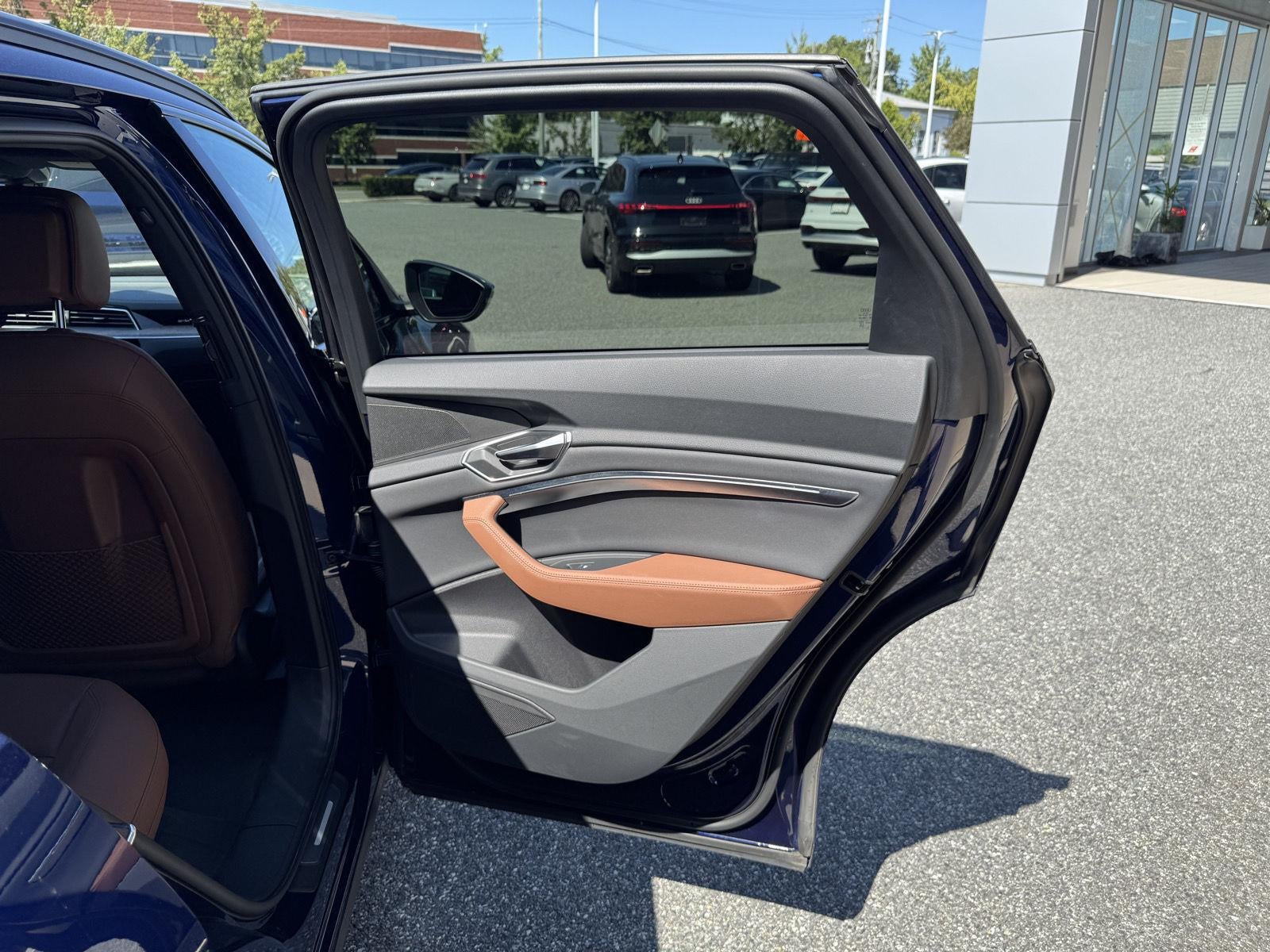 2022 Audi e-tron Premium