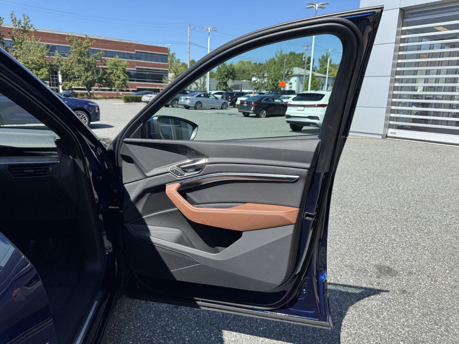 2022 Audi e-tron Premium