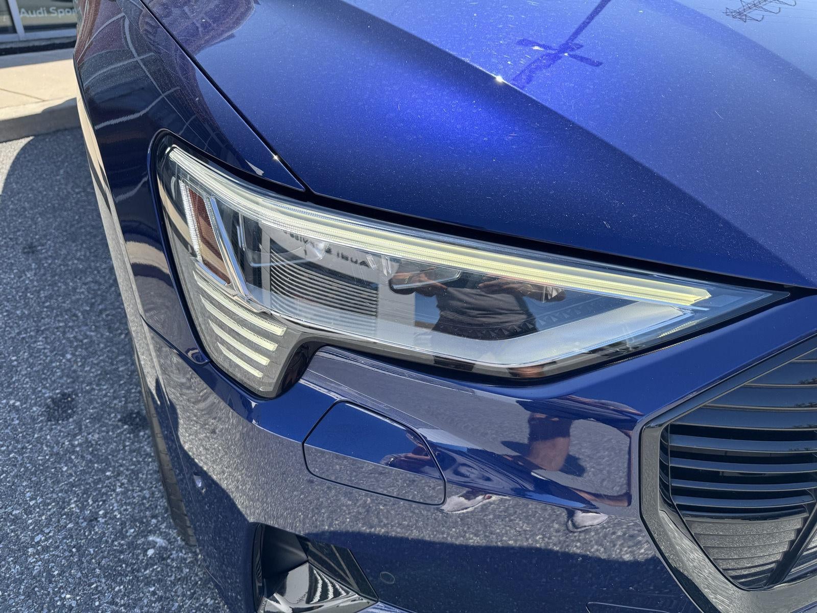 2022 Audi e-tron Premium