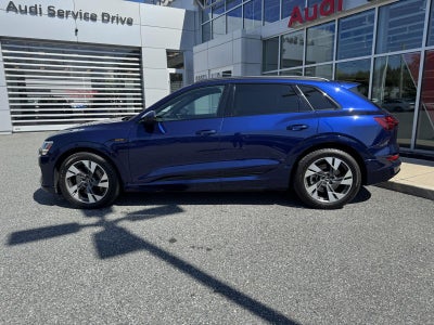 2022 Audi e-tron Premium