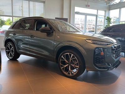 2026 Audi Q3 S line