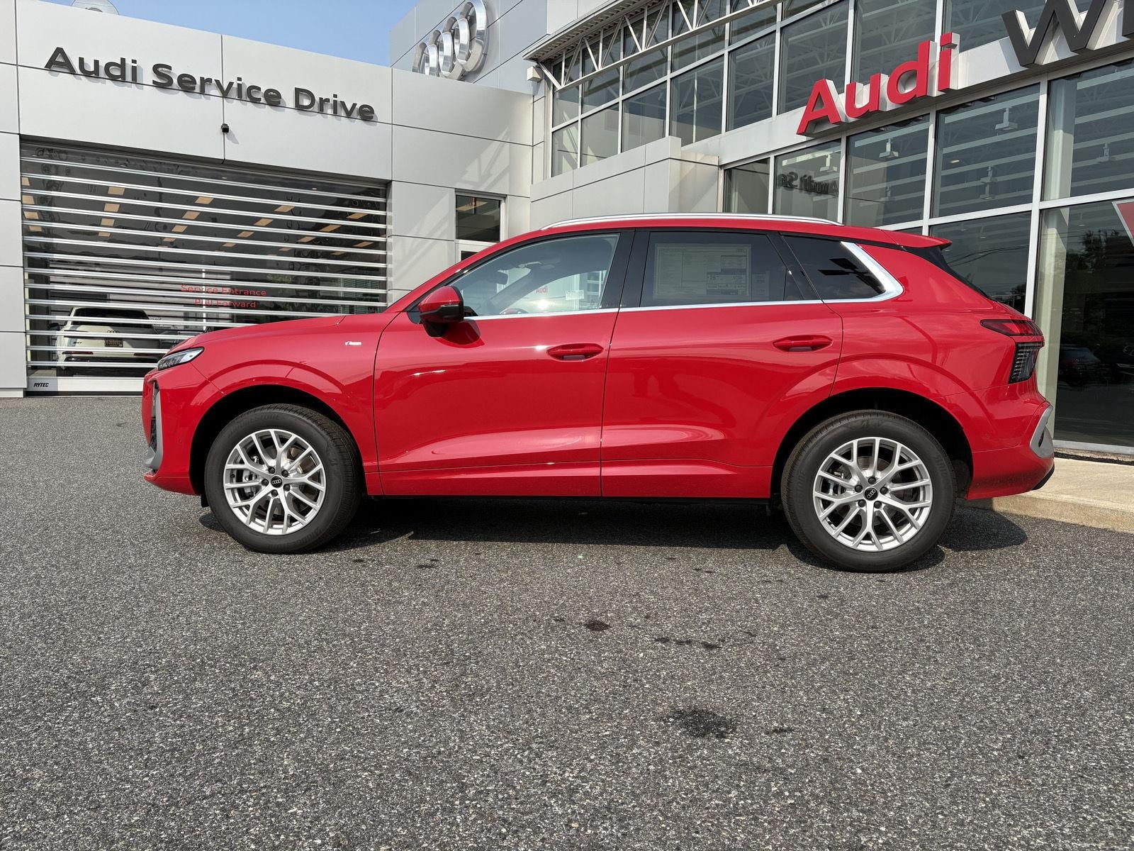 2026 Audi Q3 S line