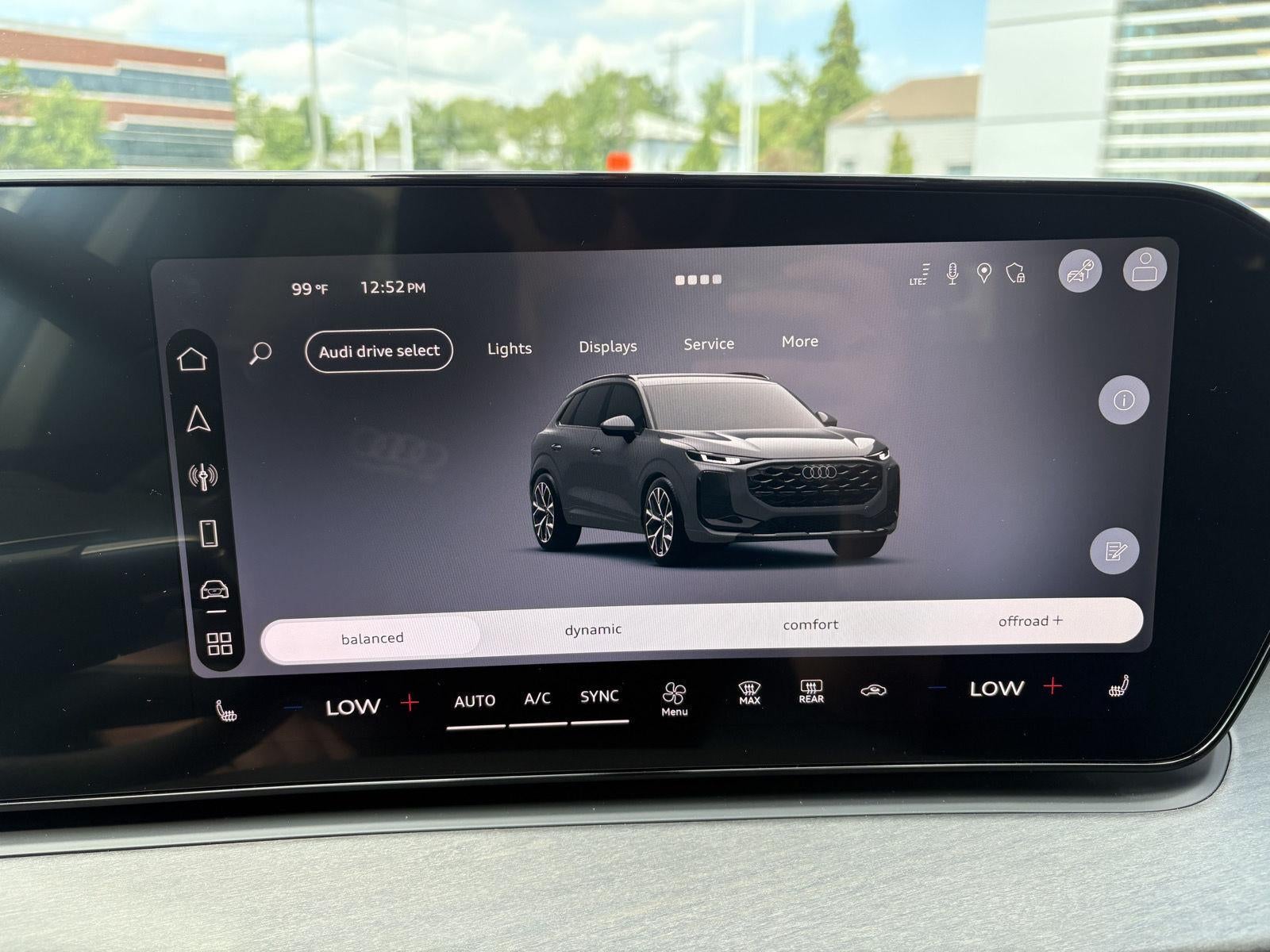 2026 Audi Q3 S line