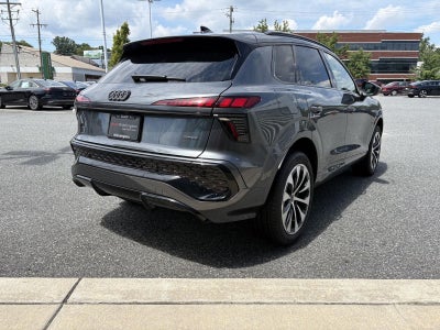 2026 Audi Q3 S line
