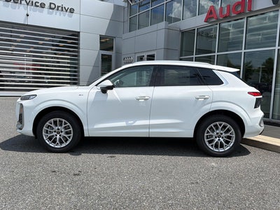 2026 Audi Q3 S line
