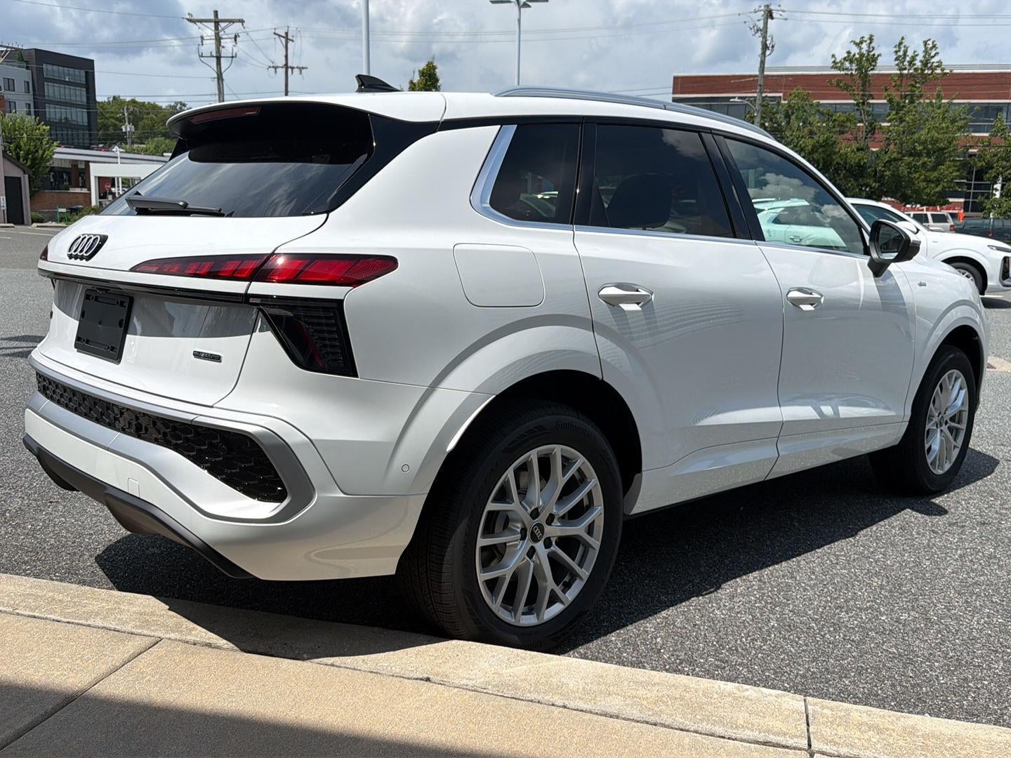 2026 Audi Q3 S line