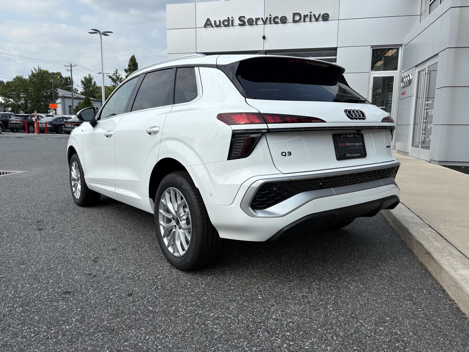 2026 Audi Q3 S line