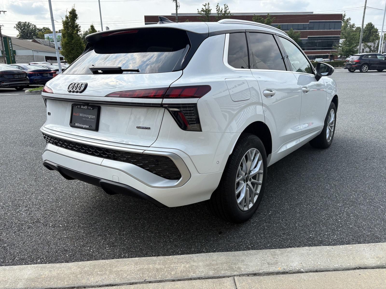2026 Audi Q3 S line
