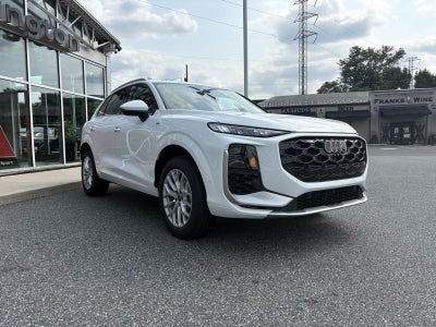 2026 Audi Q3 S line