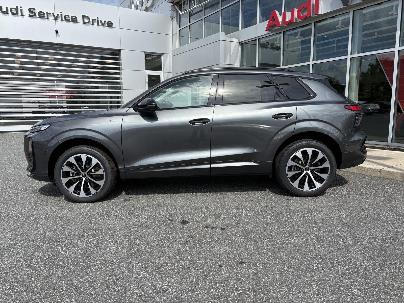 2026 Audi Q3 S line