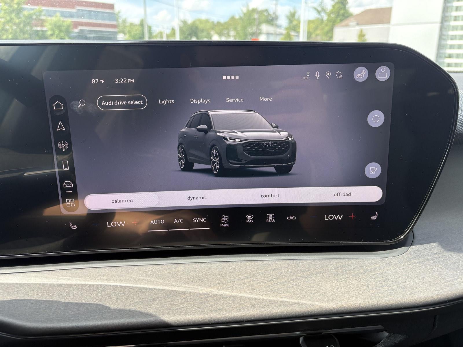 2026 Audi Q3 S line
