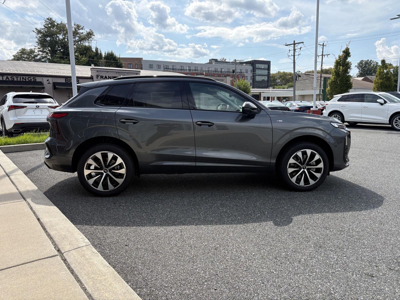 2026 Audi Q3 S line