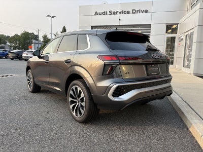 2026 Audi Q3 S line