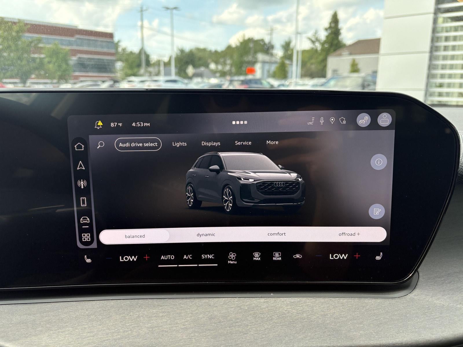 2026 Audi Q3 S line