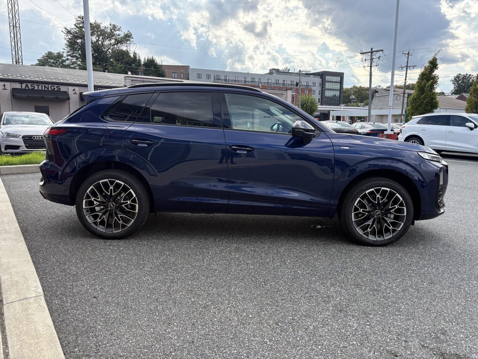 2026 Audi Q3 S line