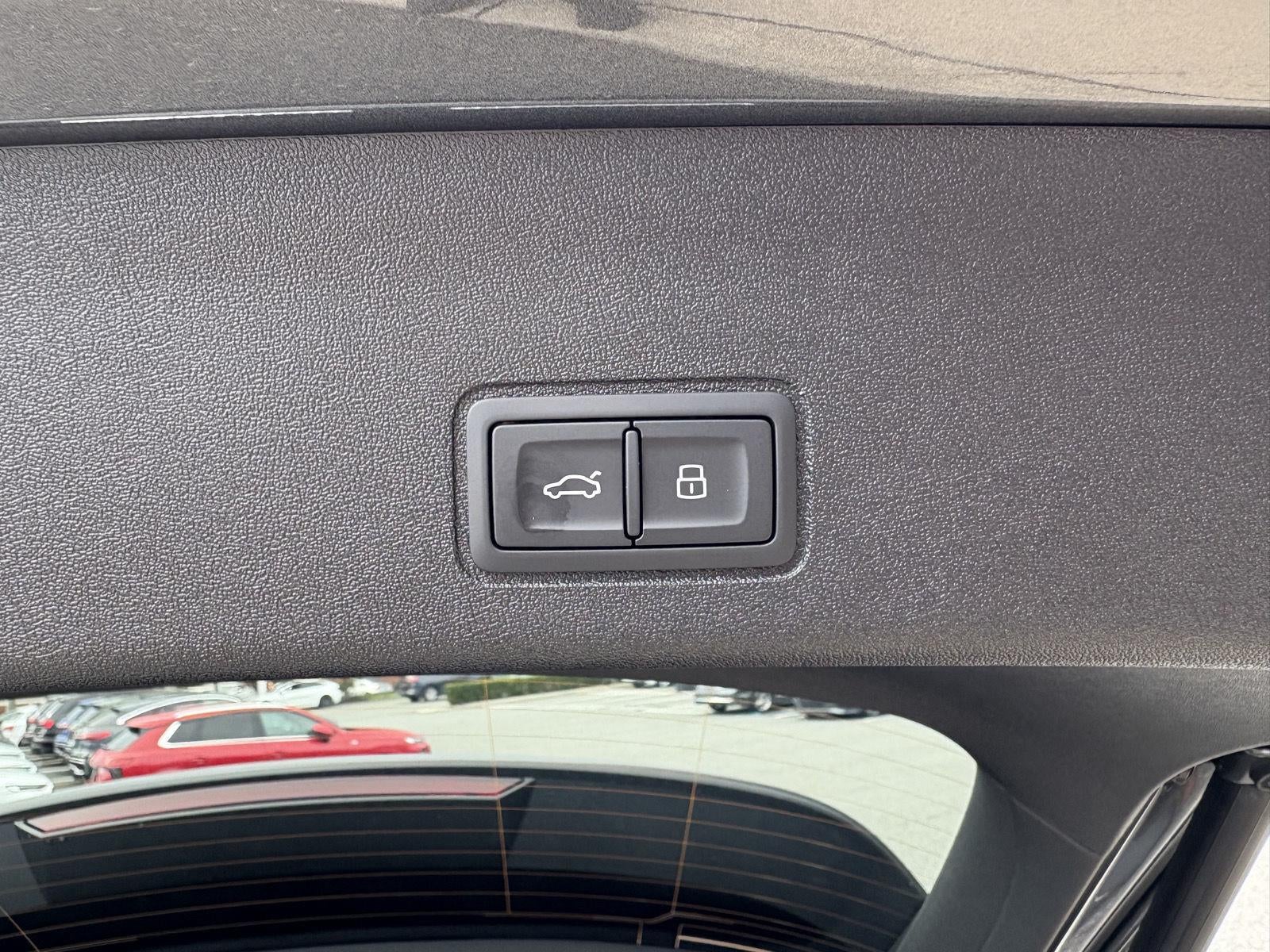 2026 Audi Q3 S line