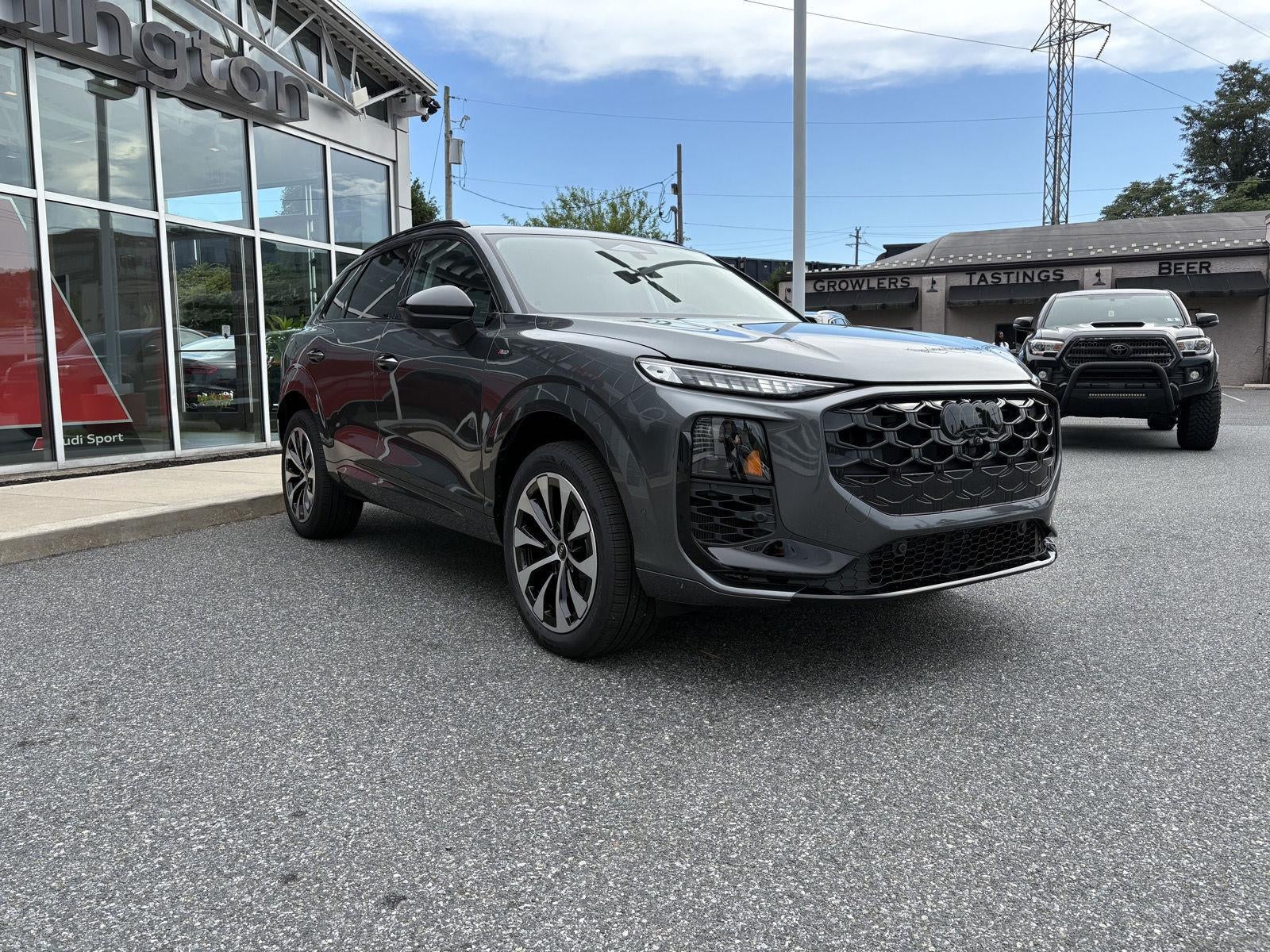 2026 Audi Q3 S line