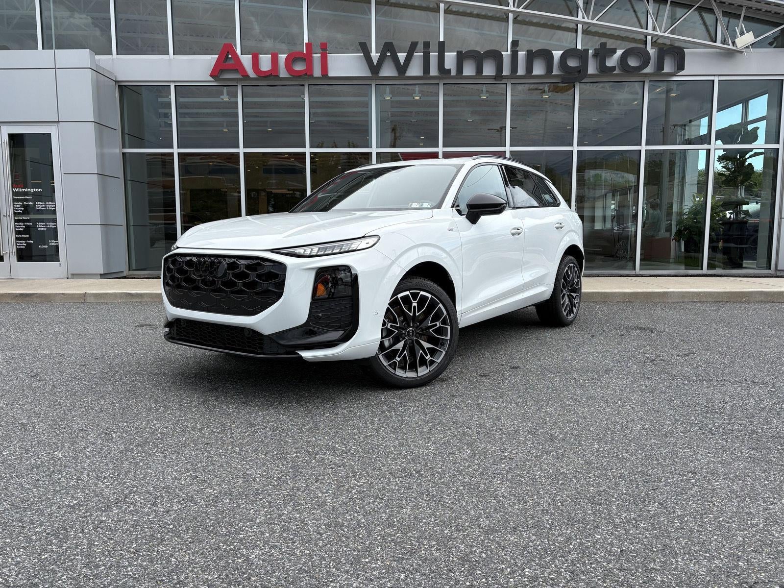 2026 Audi Q3 S line