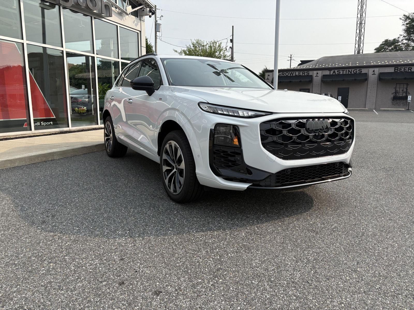2026 Audi Q3 S line