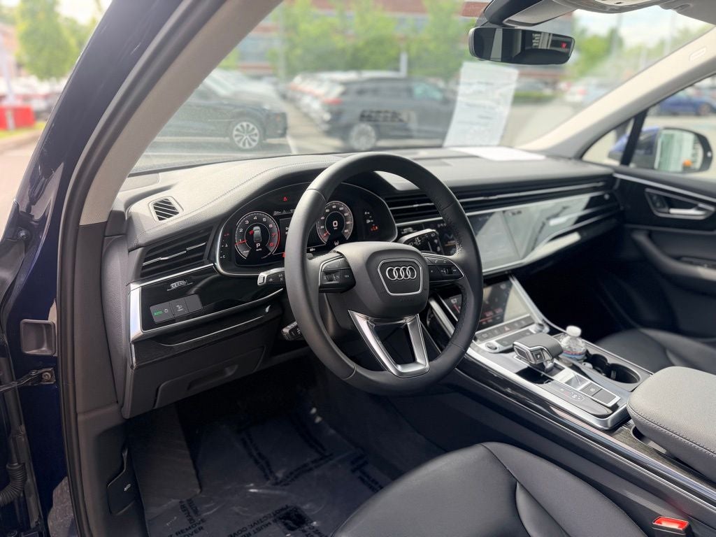 2023 Audi Q7 45 Premium quattro
