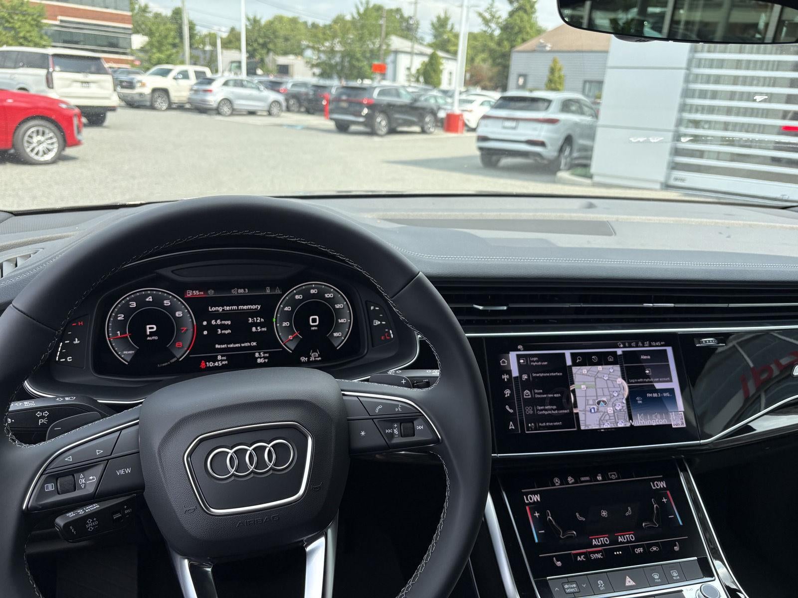 2026 Audi Q7 Premium