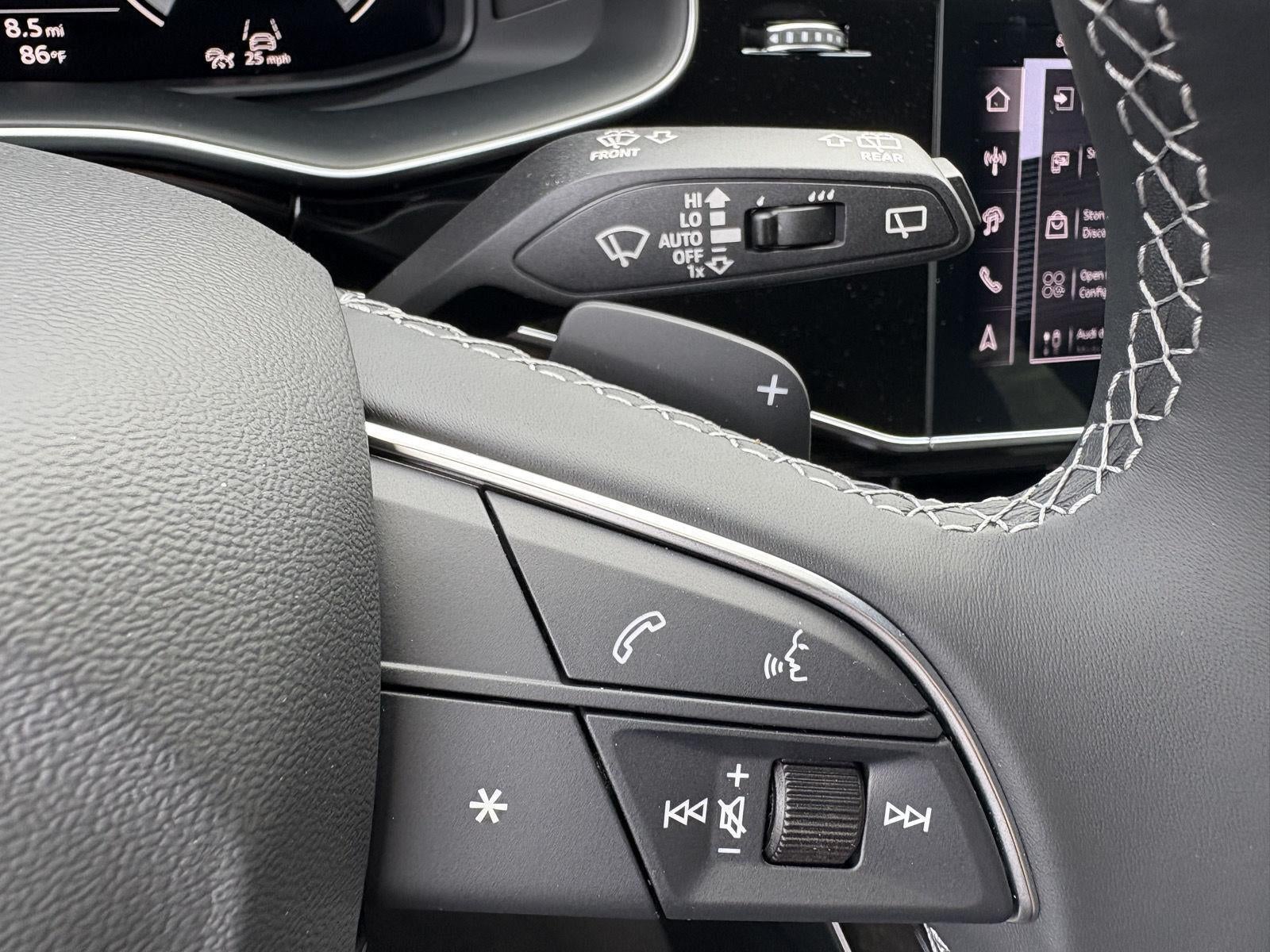 2026 Audi Q7 Premium