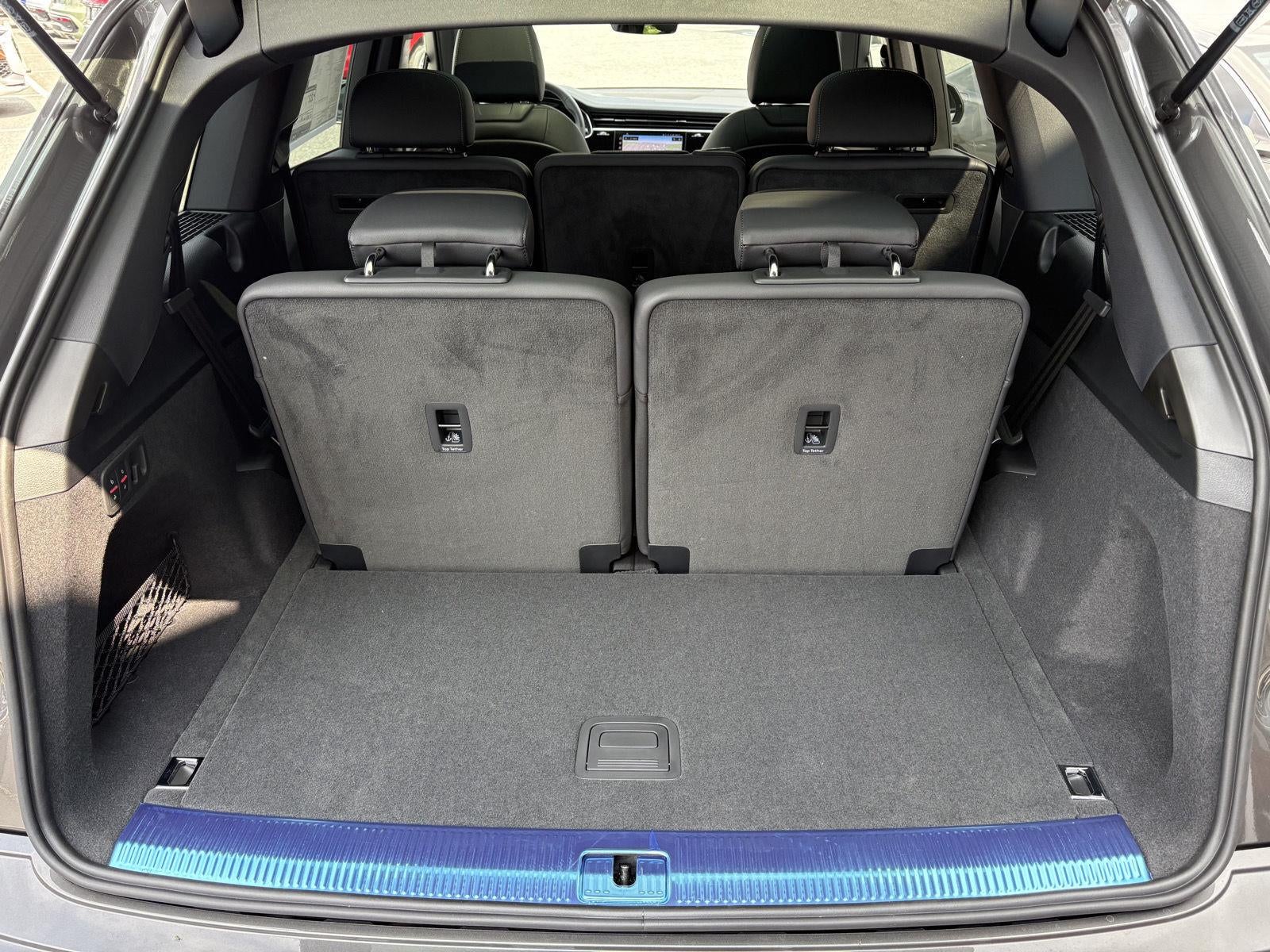 2026 Audi Q7 Premium