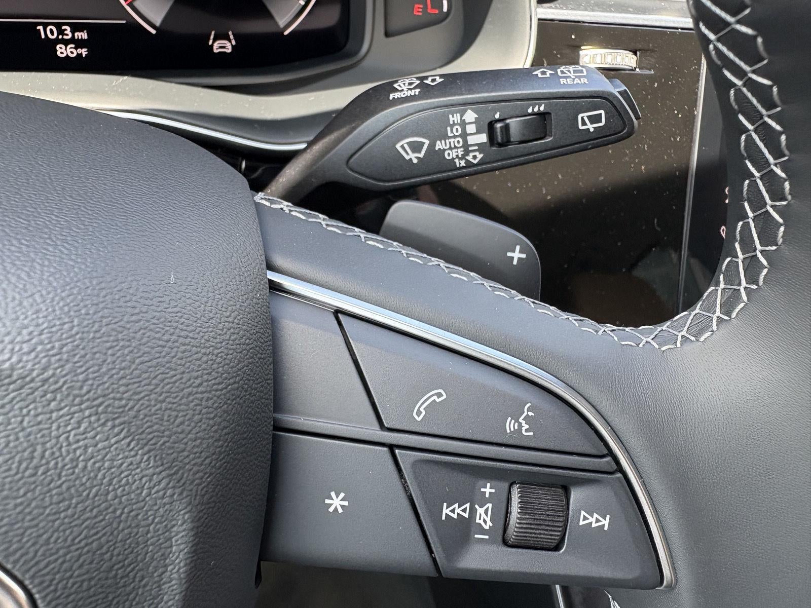 2026 Audi Q7 Premium