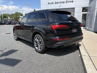 2026 Audi Q7 Premium