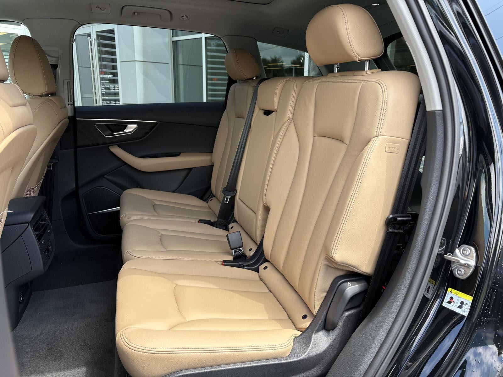 2026 Audi Q7 Premium