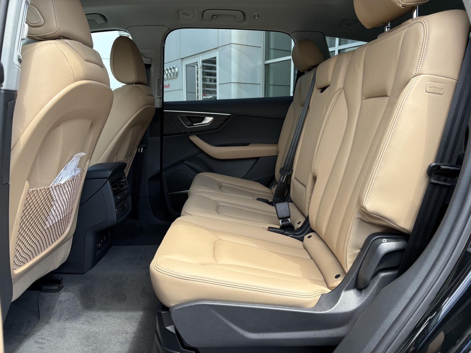 2026 Audi Q7 Premium