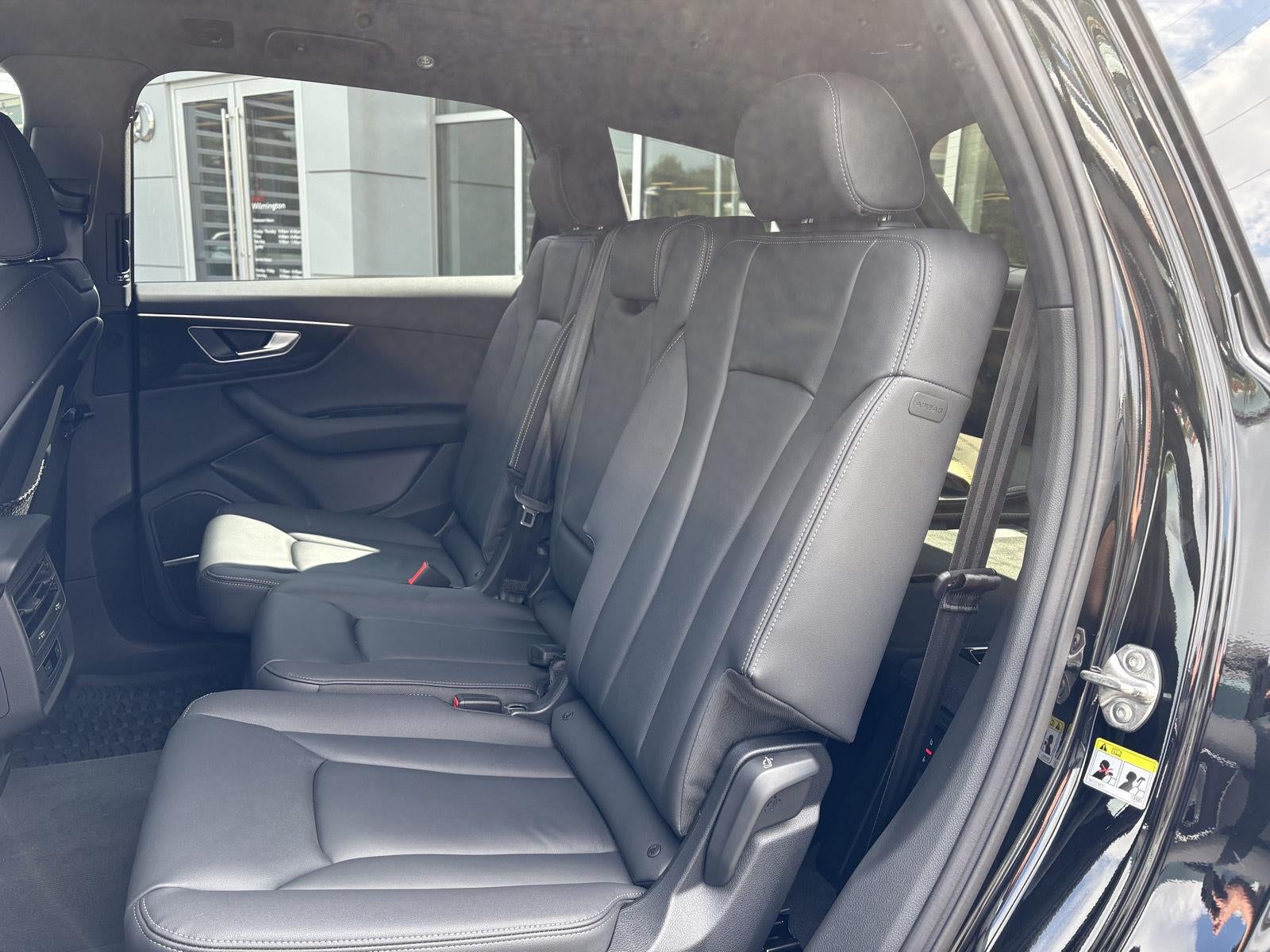 2026 Audi Q7 Premium