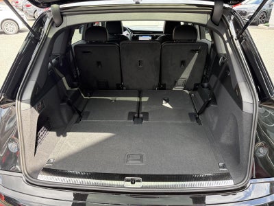 2026 Audi Q7 Premium