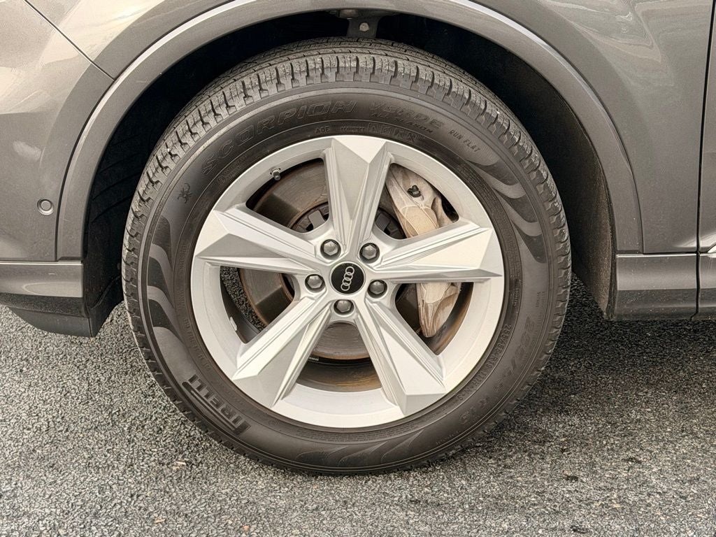 2023 Audi Q7 45 Premium quattro