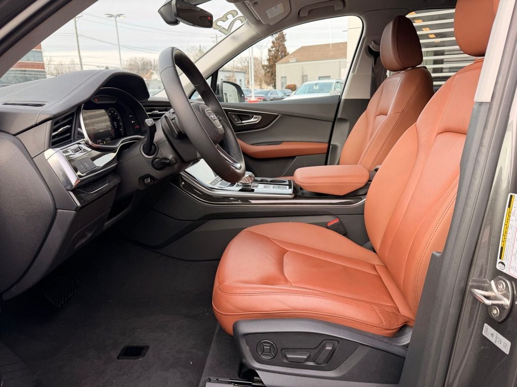 2023 Audi Q7 45 Premium quattro
