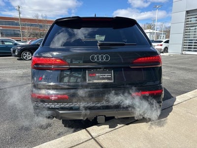 2026 Audi SQ7 Premium Plus quattro