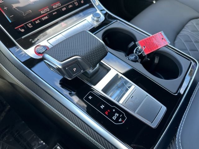 2026 Audi SQ7 Premium Plus quattro