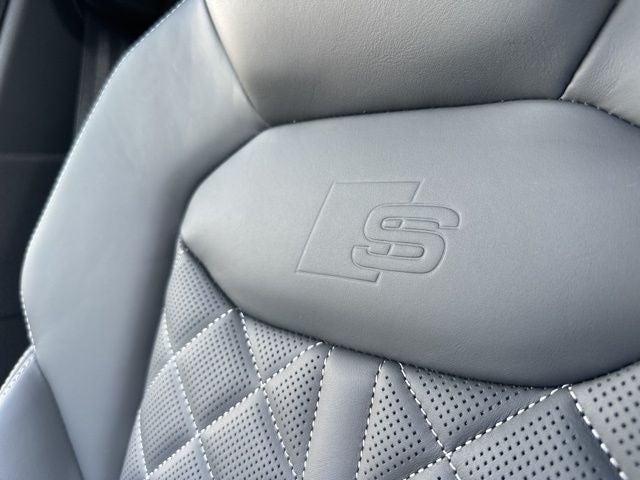 2026 Audi SQ7 Premium Plus quattro