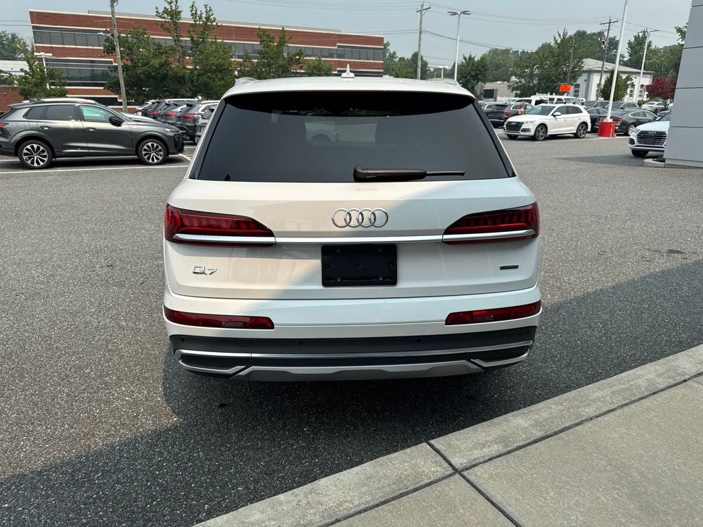 2022 Audi Q7 55 Premium quattro