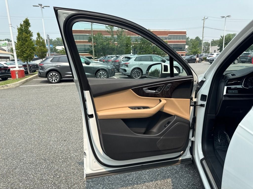 2022 Audi Q7 55 Premium quattro
