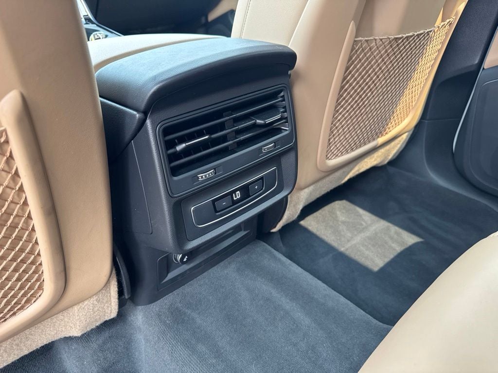 2022 Audi Q7 55 Premium quattro