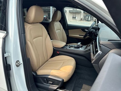 2022 Audi Q7 55 Premium quattro
