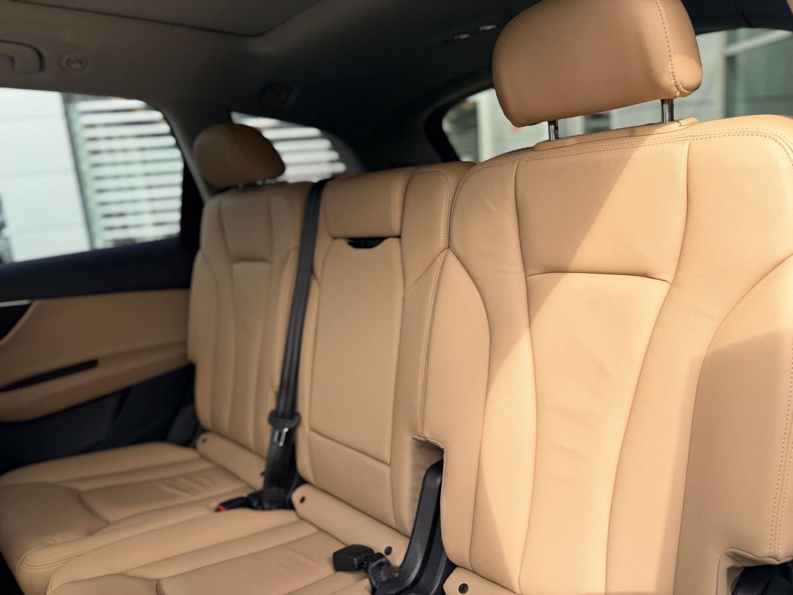 2023 Audi Q7 Premium