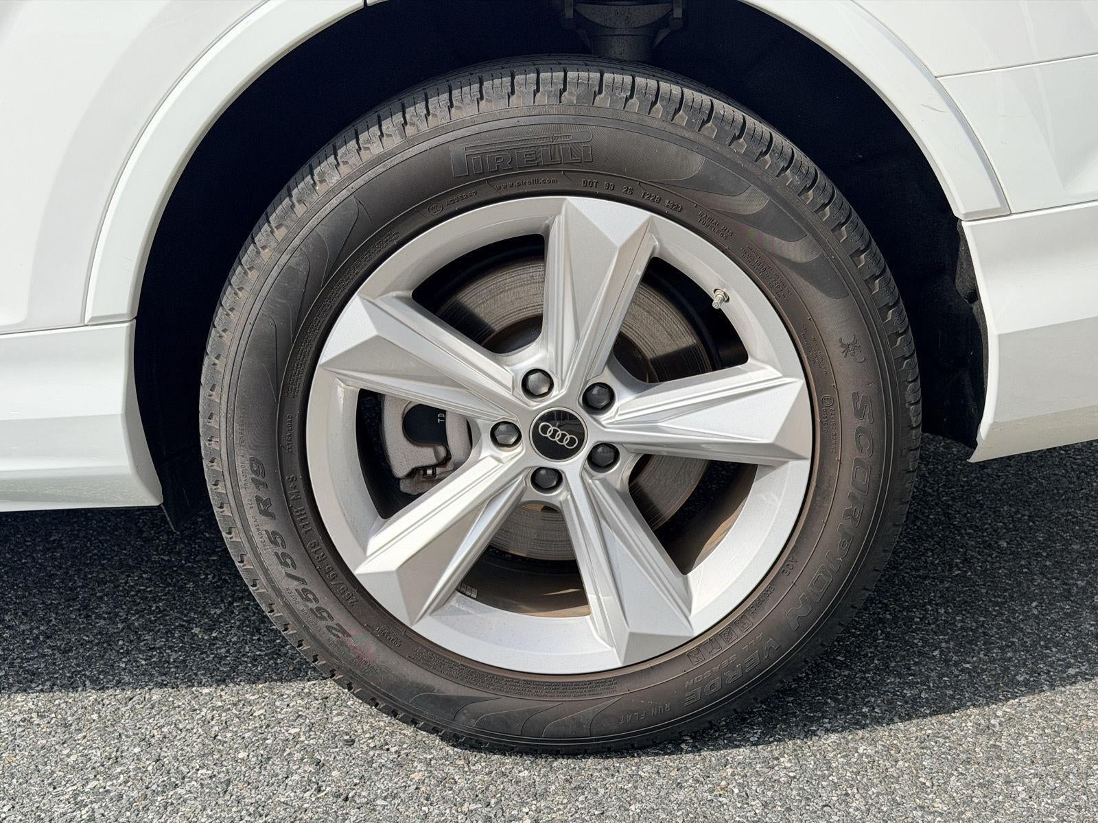 2023 Audi Q7 Premium