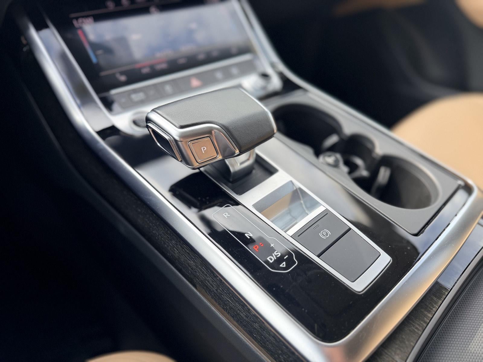 2023 Audi Q7 Premium